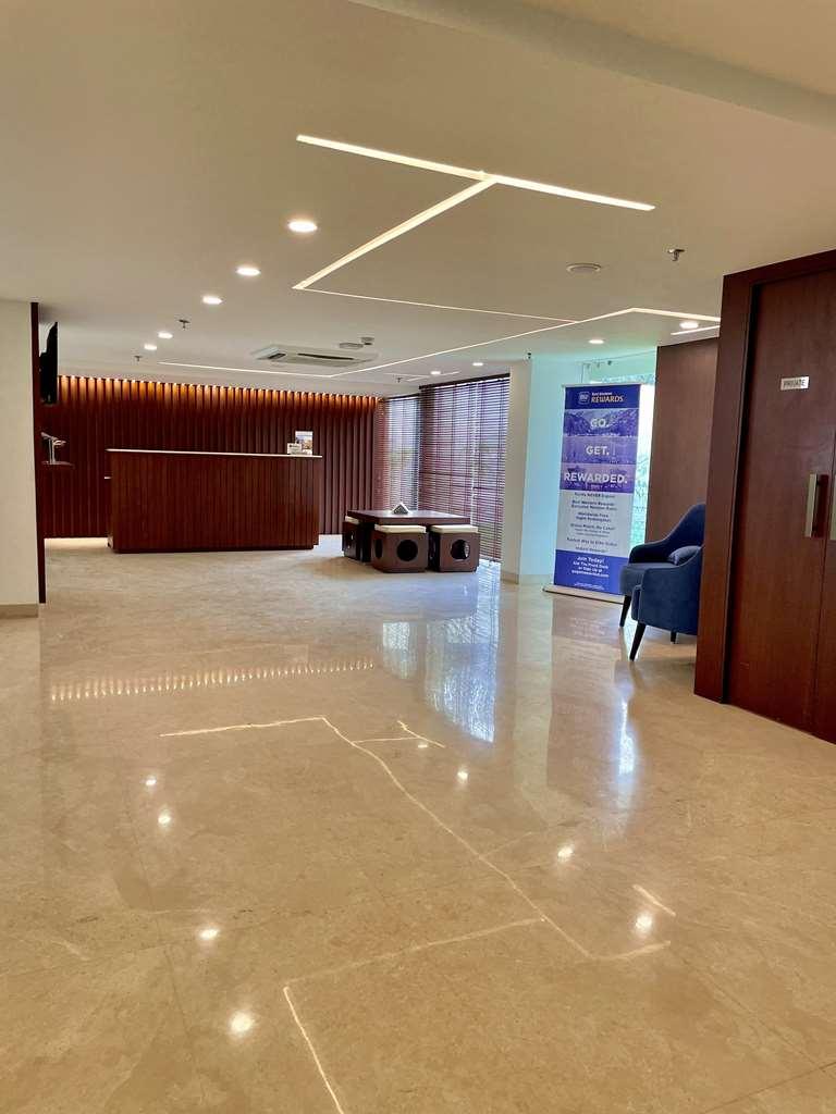 Best Western Maharani Bagh New Delhi Interior foto